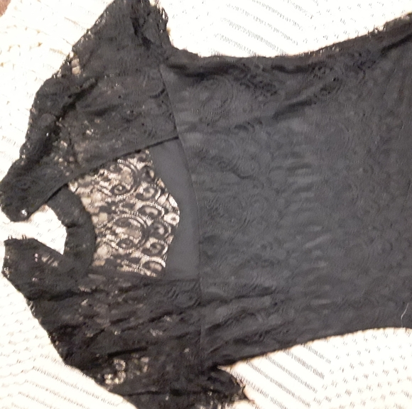 Black - Picture 5 of 8